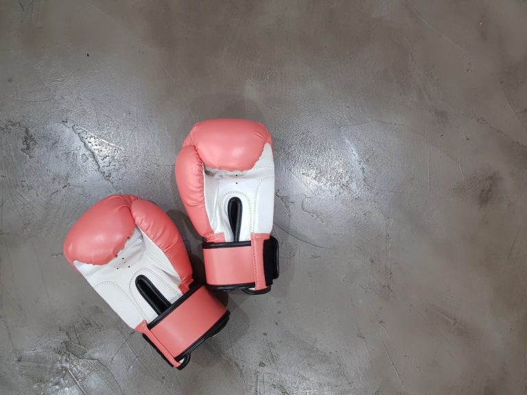 Read more about the article Businesses Throw off the Gloves in a Fight for Insurance Coverage